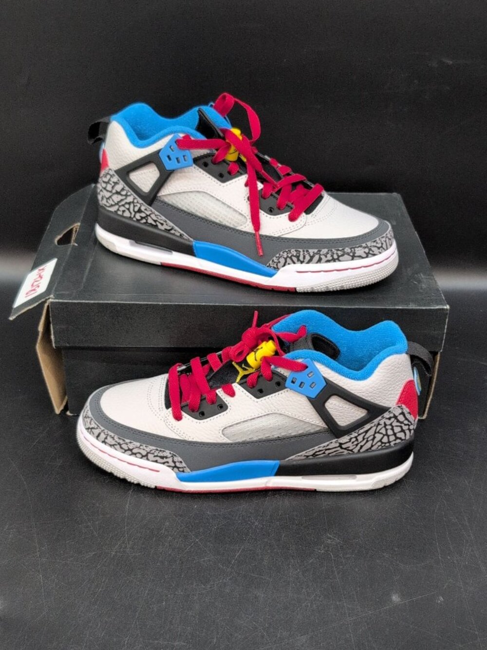 Nike Jordan Spizike Low SE GS Youth Shoes US 7Y Neutral Grey Varsity Maize